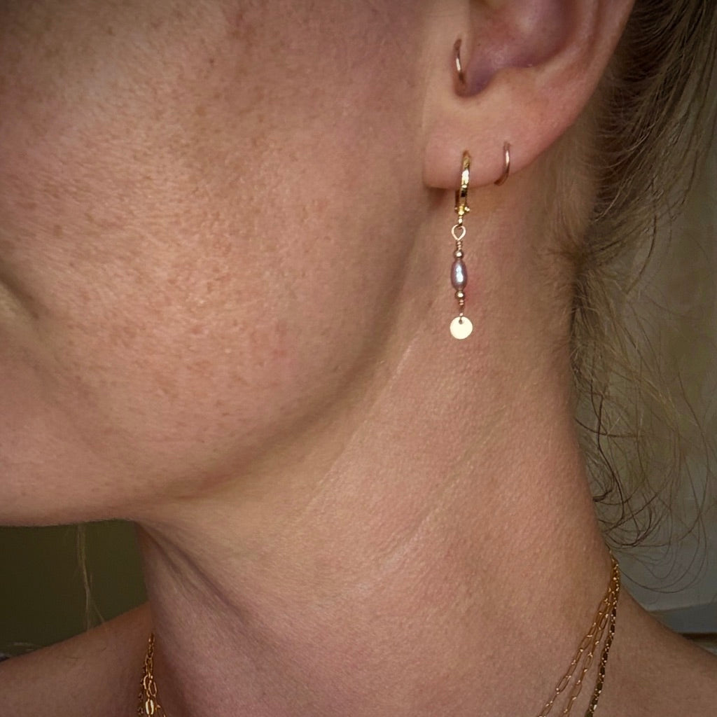 Tiny Pearl Drop - Pink