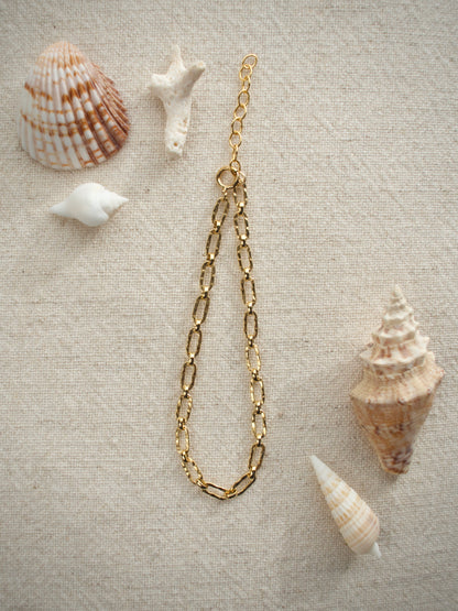 Hammered Long Short Chain Bracelet