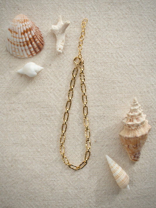 Hammered Long Short Chain Bracelet