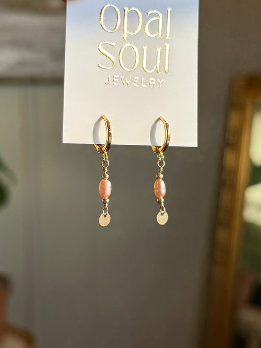 Tiny Pearl Drop - Pink